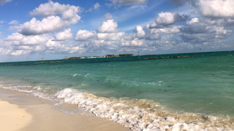 bahamas tourism cable beach