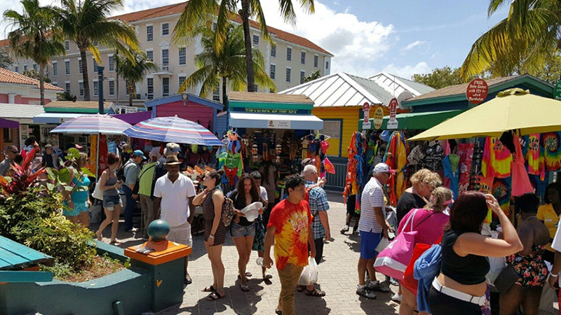 bbahamas tourist attractions straw market