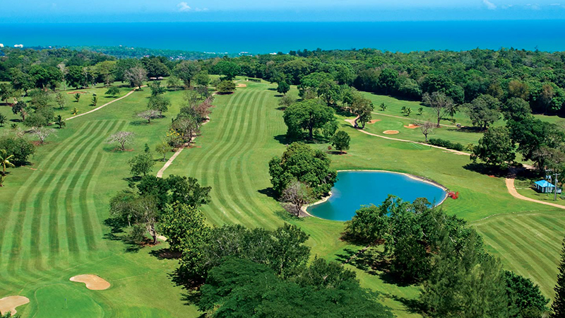 best things to do in ocho rios golf courses