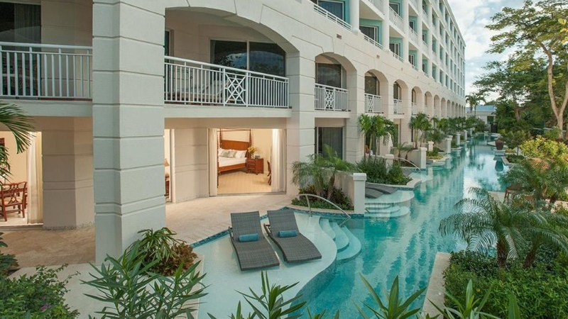 swim-up suites sandals royal bahamian