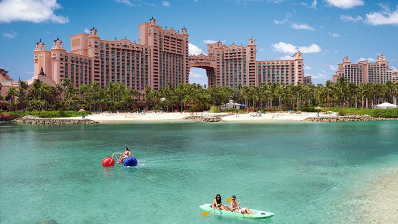 best reasons to stay at atlantis pools and beaches