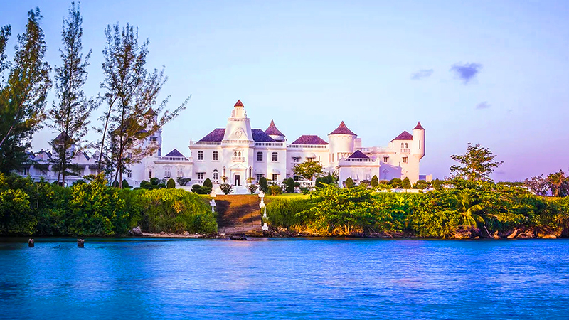 caribbean resorts for october trident hotel jamaica luxury family getaway