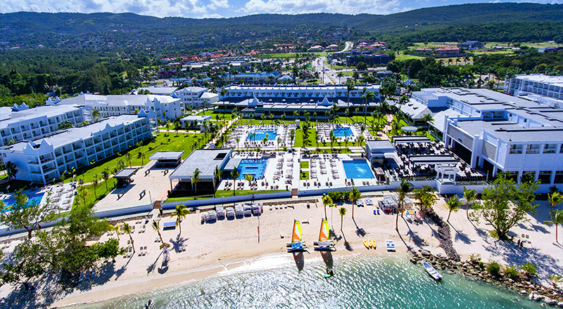 top caribbean resorts for fall montego bay jamaica beachfront hotel