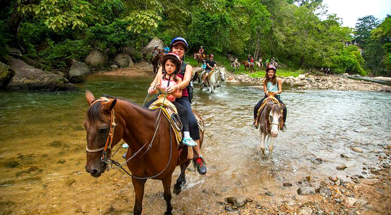horseback riding tour in sierra madre