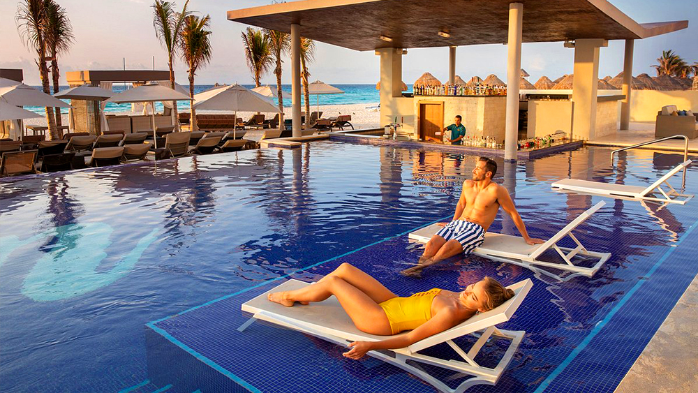 royalton chic cancun mexico caribbean resort for couples