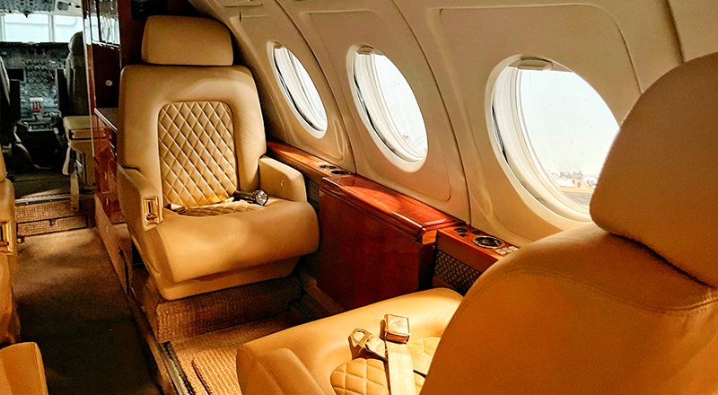 traveling with a private jet travel tips